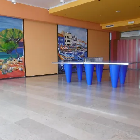 Magnifique T3 Duplex Pour 6 Pers. Avec Deux Terrasses Et Parking Prive - Fr-1-472a-279 *